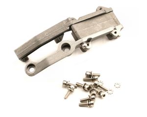Traxxas Revo Engine Mount 