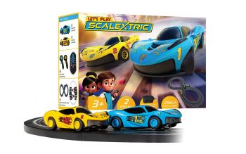 SCALEXTRIC MY FIRST SCALEXTRIC LET'S PLAY - RACE SET (BATTERY OPERATED)