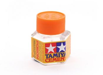 Tamiya Plastic Cement 20 ml